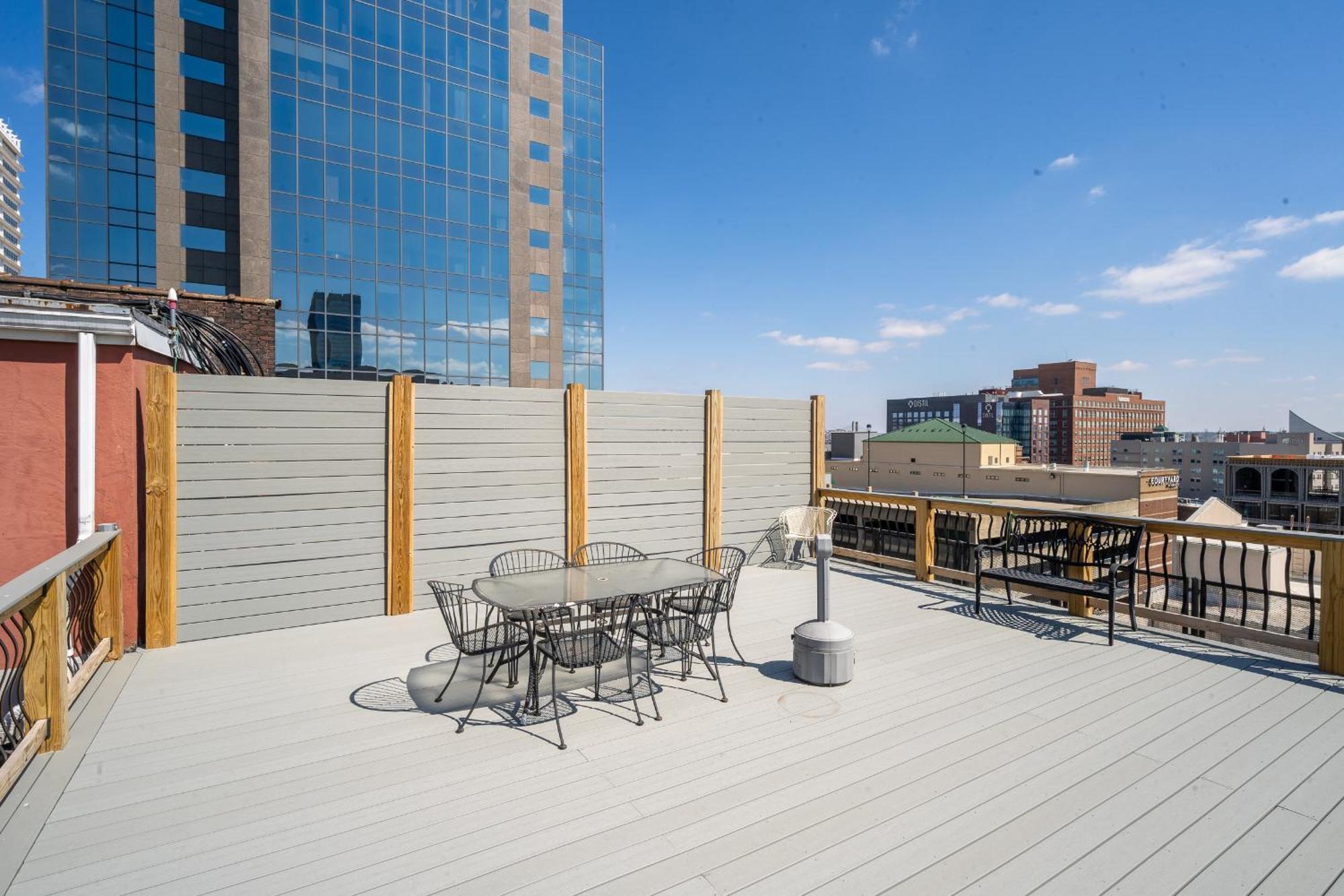 Top Floor Penthouse At The Historic Levy Building Λούισβιλ Εξωτερικό φωτογραφία