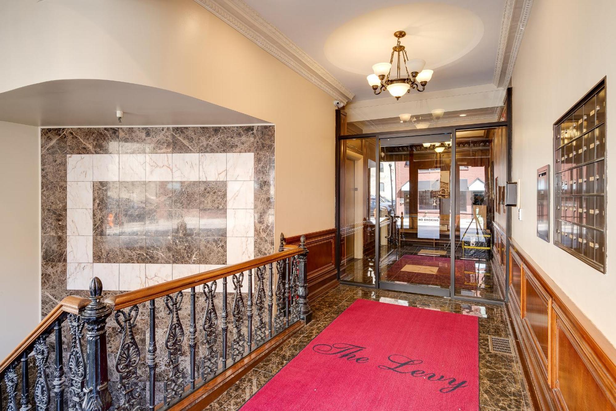 Top Floor Penthouse At The Historic Levy Building Λούισβιλ Εξωτερικό φωτογραφία