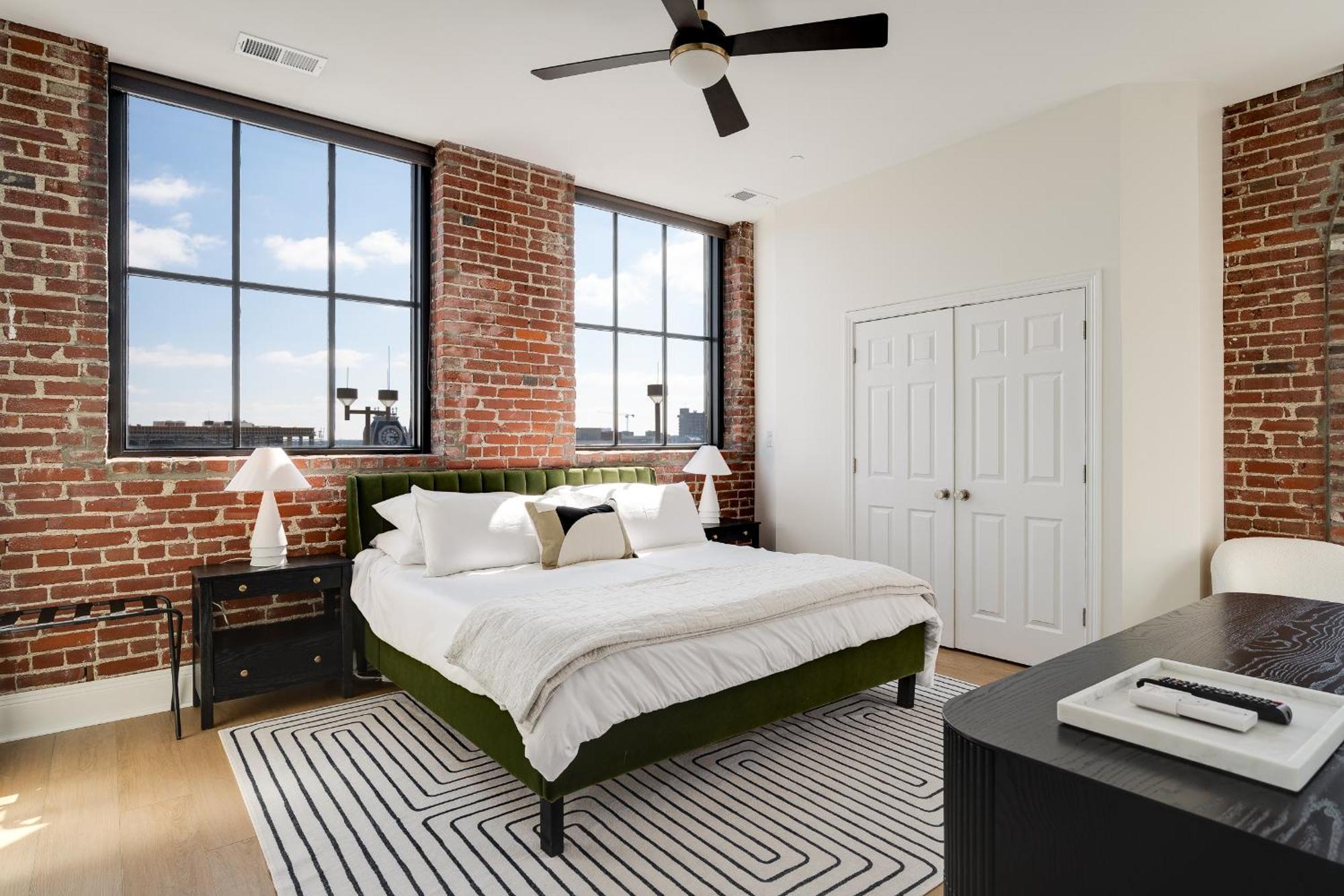 Top Floor Penthouse At The Historic Levy Building Λούισβιλ Εξωτερικό φωτογραφία